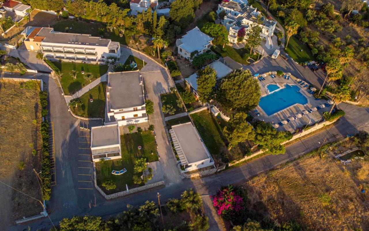 Gelli Aparthotel 2*
